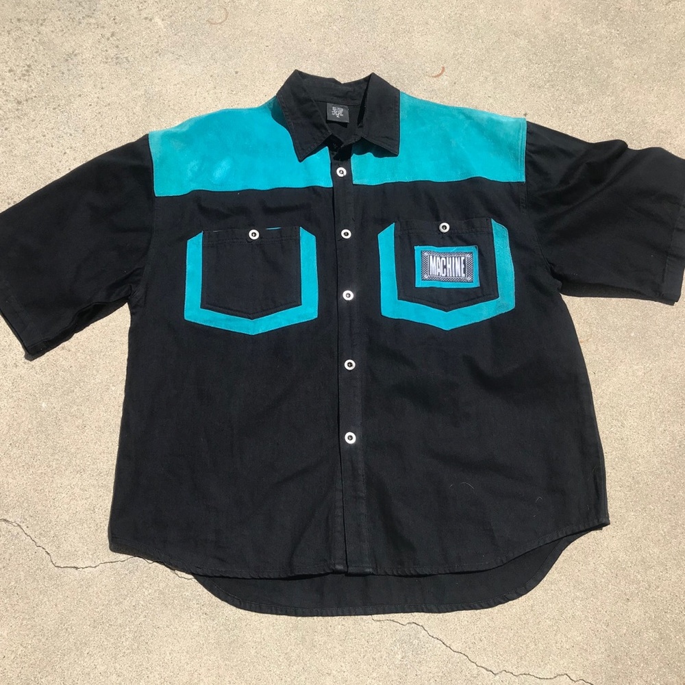 Machine Button Up